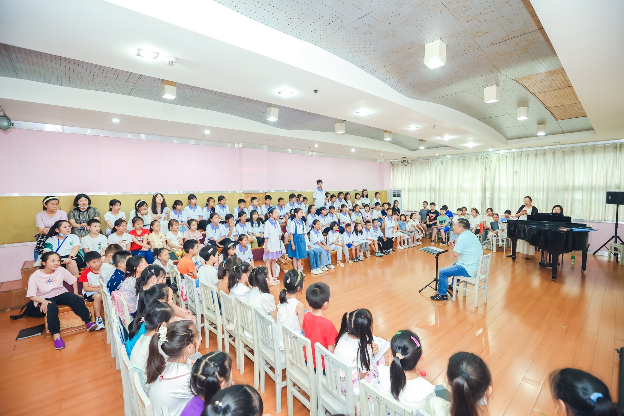 米哈游薪火公益计划第三年 聚焦乡村青少年美育素养提升