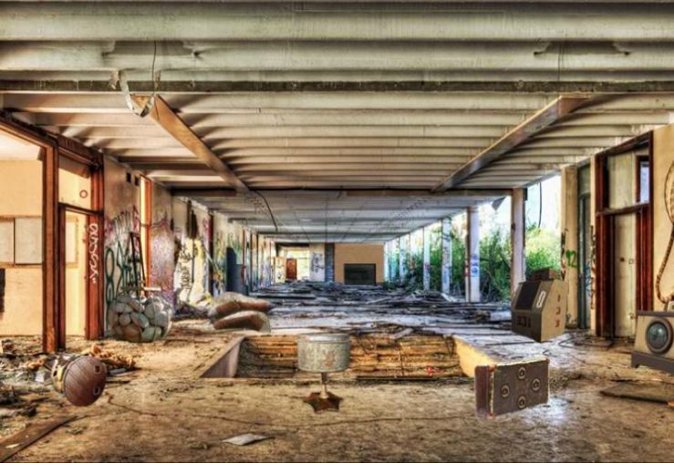 神秘被遗弃的地方逃生截图(2)